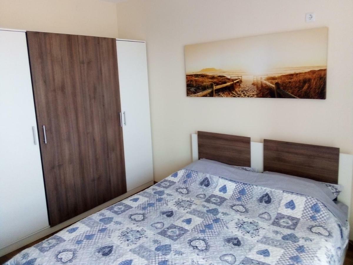 Emona Apartment Burgas Exteriör bild